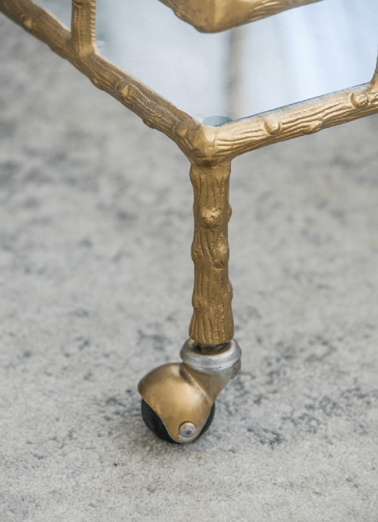 Carrito bar dorado con vidrio