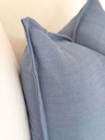 Forro de cojin azul grisaceo