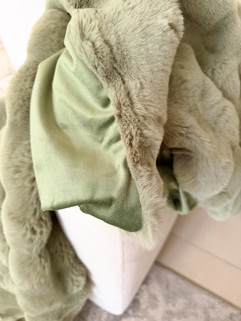 Bubble throw verde olivo