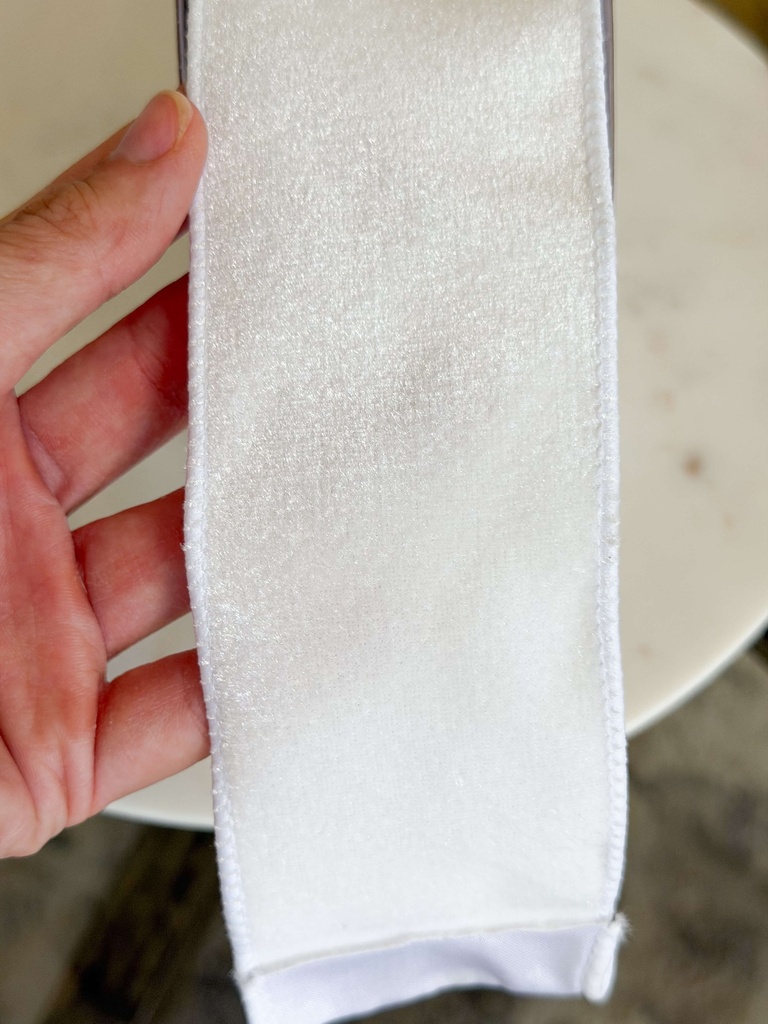 Rollo de cinta velvet blanca
