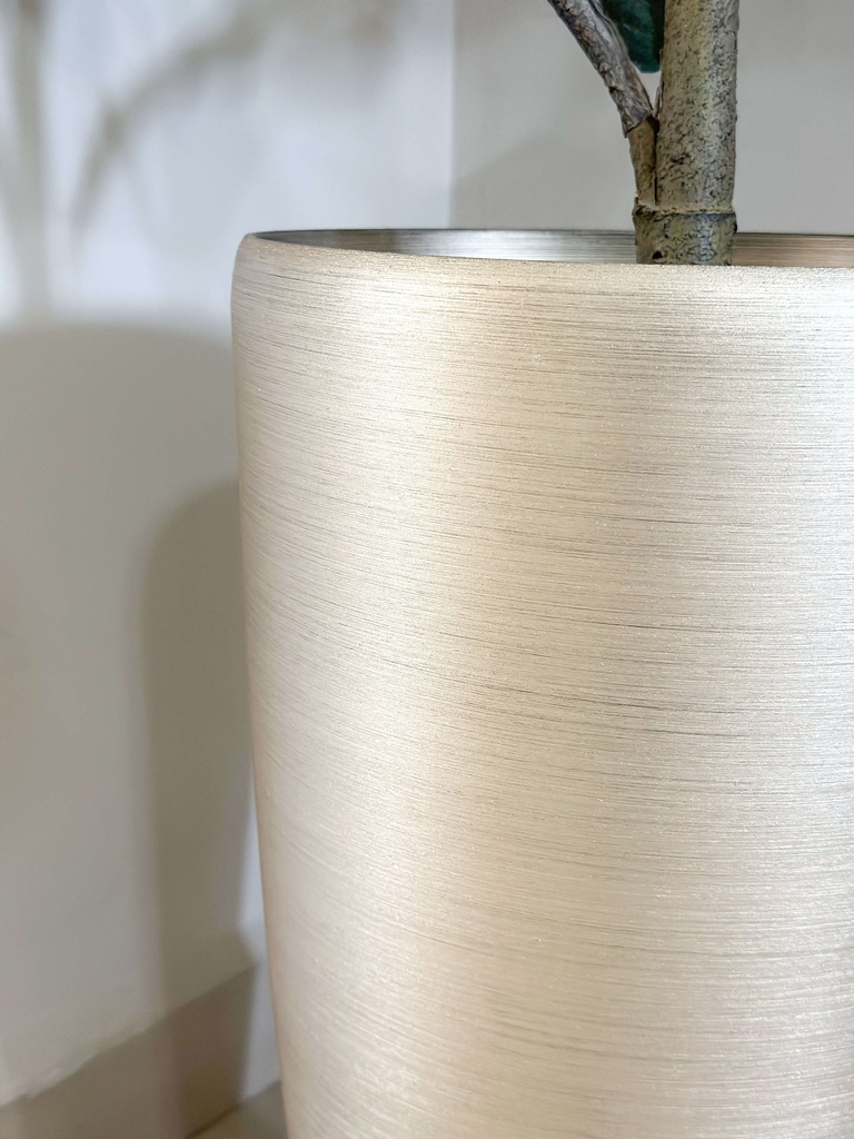 Macetera champagne rasgada