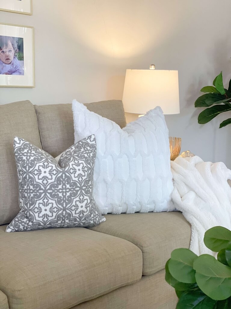 Forro de Cojin Euro Chain blanco