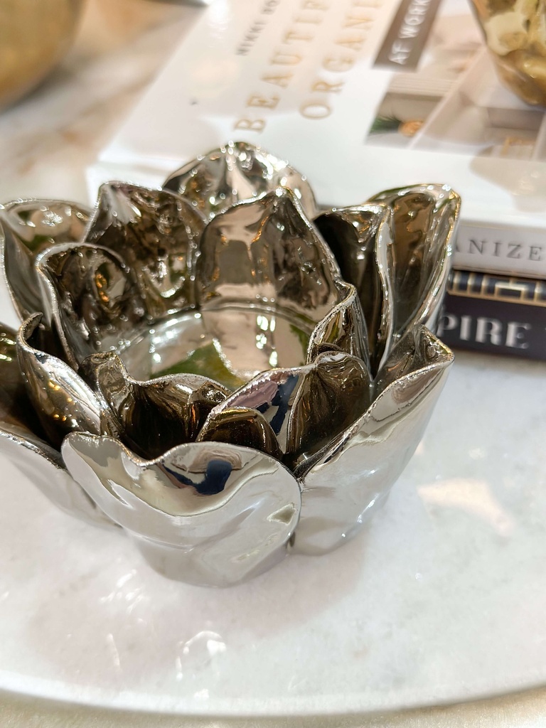 Tealight Candle Holder de Flor