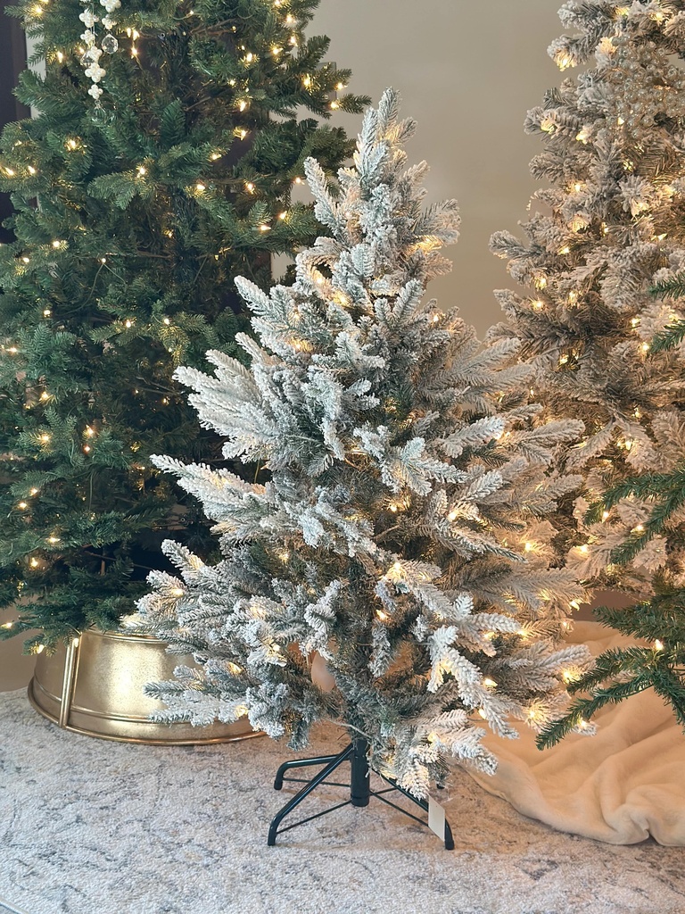 Arbol nevado 4 pies con luz