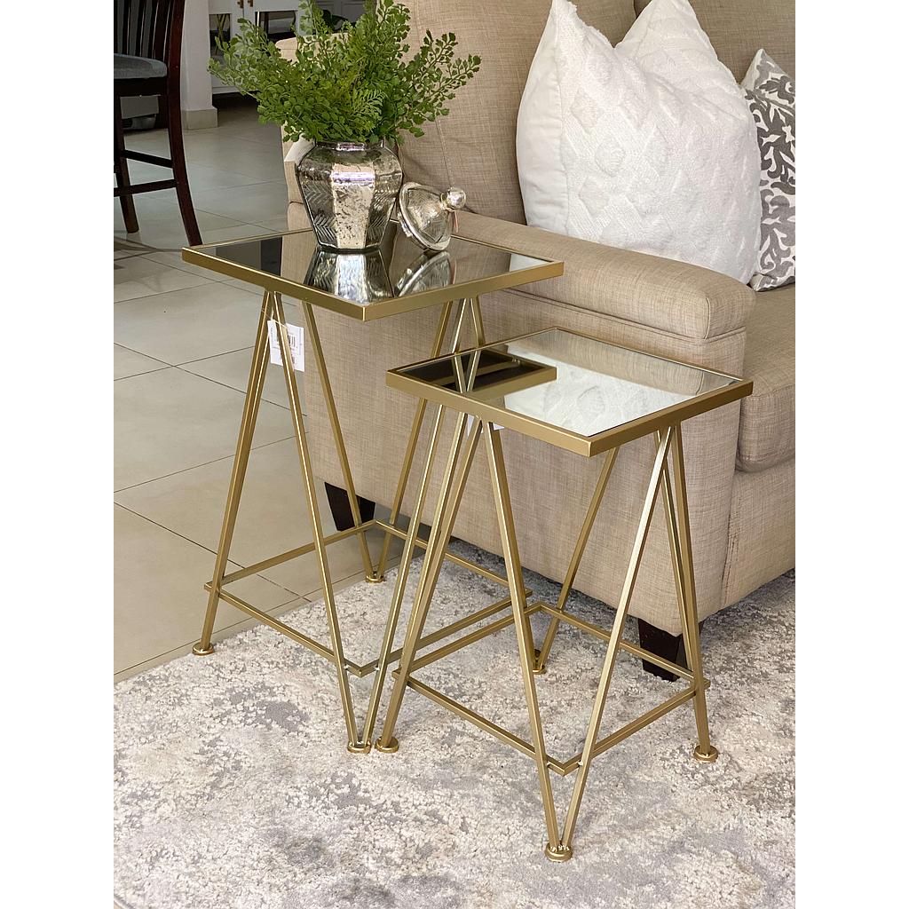 Mesa Auxiliar dorada cuadrada de espejo