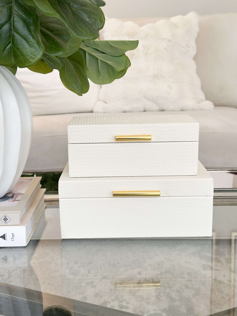 Set de 2 cajitas blancas con dorado