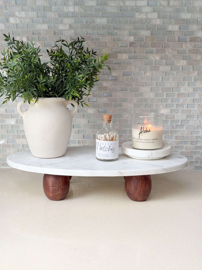 Tabla marmol ovalada patitas de madera