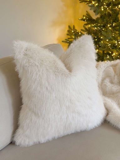 [18902B-WH] Cojin Euro Faux Fur blanco
