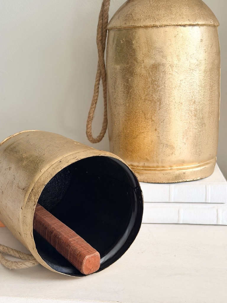 Campanas doradas oversized