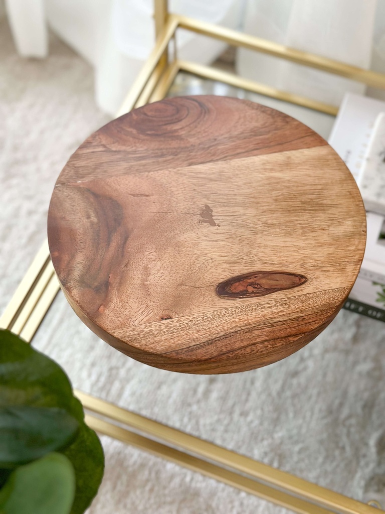 Cake stand rustico