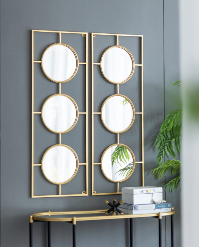 Decoracion de pared con espejo triple dorado