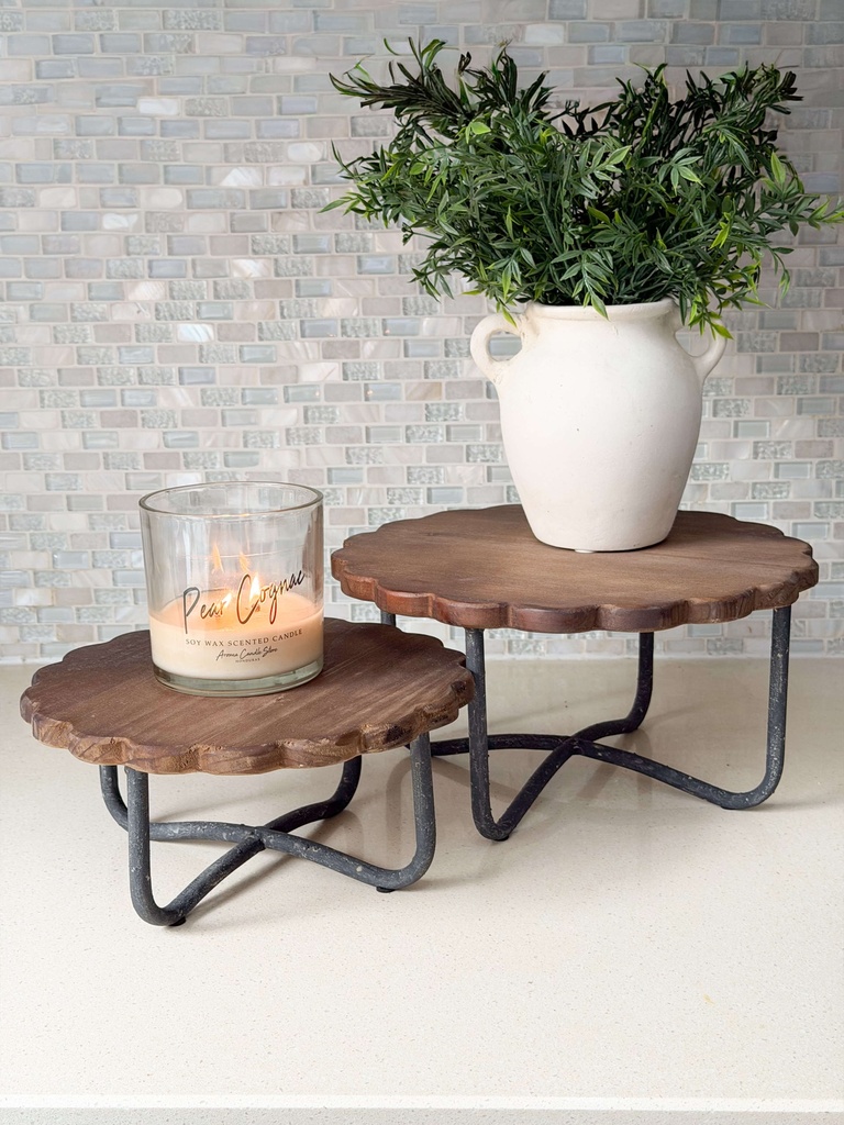 Set de 2 cake stand scalloped de madera