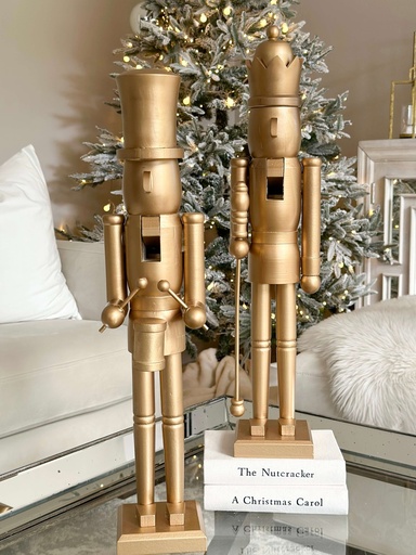 Nutcracker dorado grande (2 estilos)