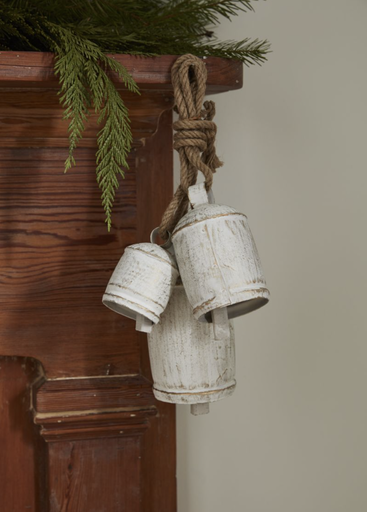 [17721 o 12995] Set de 3 campanas blancas con dorado