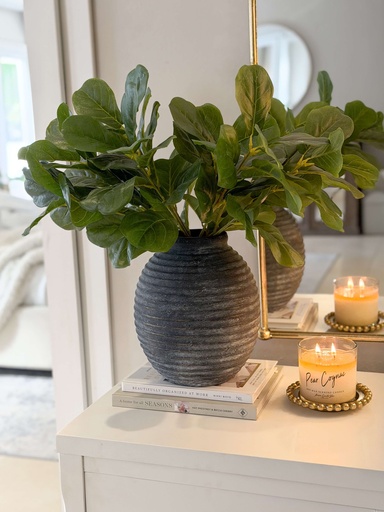 Jarron negro lineas horizontales