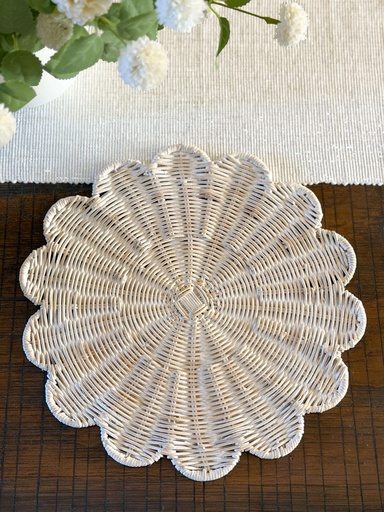 [2408.W15R] Individual de Rattan scalloped white wash
